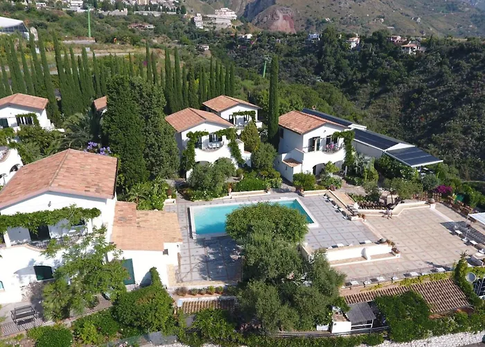 Albergo economico: Residence Terra Rossa Taormina